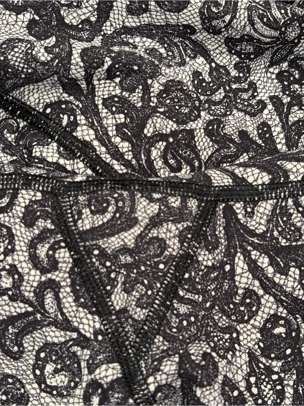 Lululemon 🍋 Wunder Under Pant - Picture 8 of 8